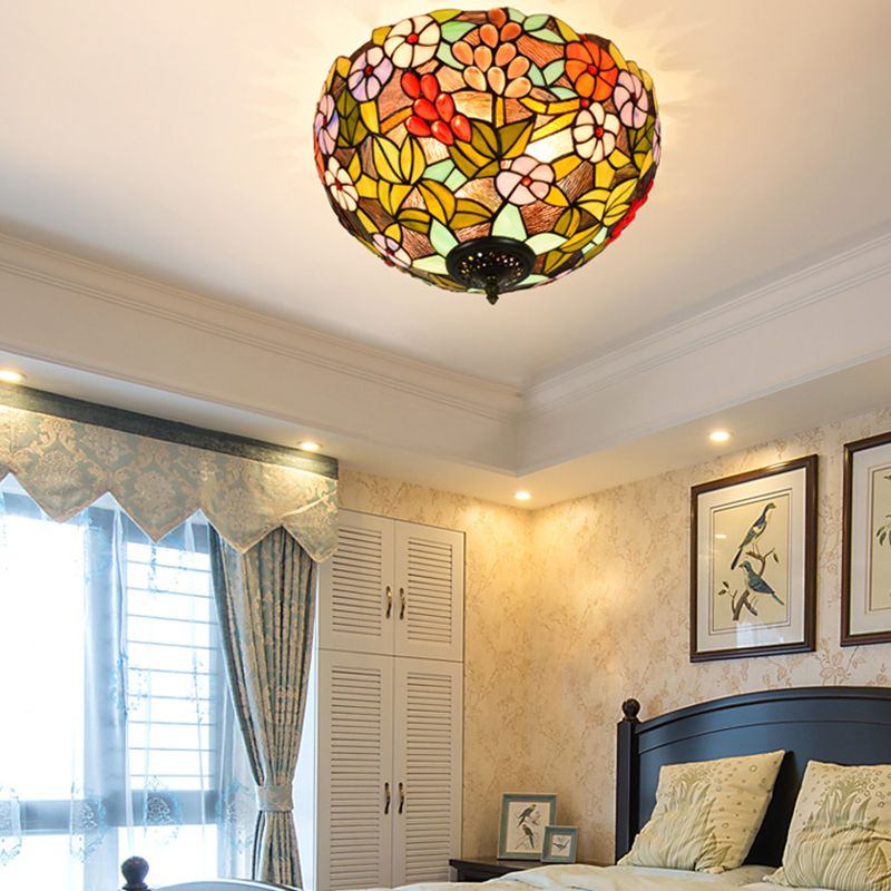 3 Lights Ceiling Fixture Tiffany Style Glass Flush Mount Lamp