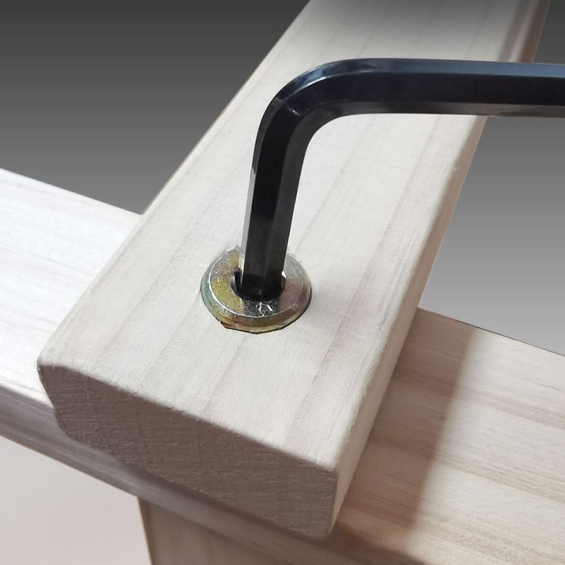 Contemporary Style Wardrobe Pine Solid Wood Wardrobe Closet with Legs