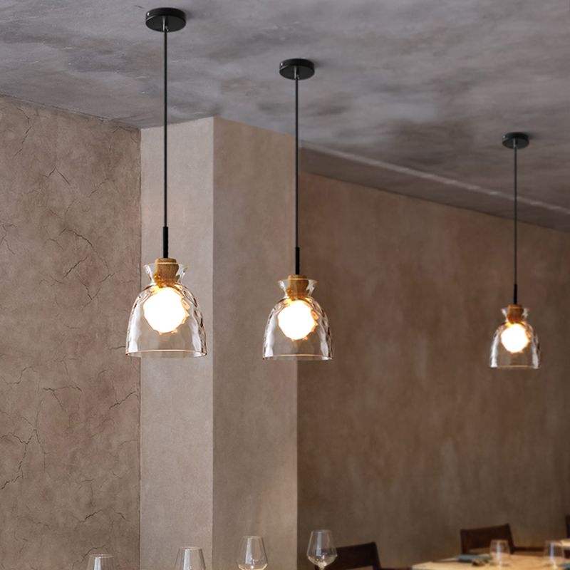 Lampe de suspension noire en verre d'ondulation dans un style artistique moderne en fer forgé