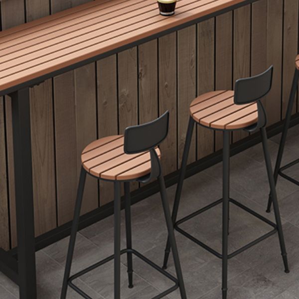 Industrial Metal Counter-height Stool Footrest Low Back Outdoor Counter Bar Stool in Black