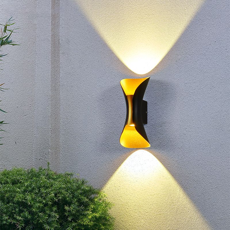 LED Modern Metal Wall Sconce Geometric Shape Wall Lamp for Courtyard