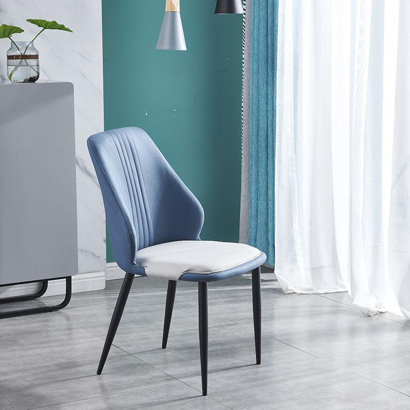 Ensemble de chaises en métal de style contemporain, salle à manger, cuisine, chaise d'appoint à dossier solide (Ensemble de 4)