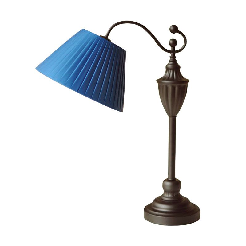 Traditional Barrel Shape Study Light 1 Light Fabric Task Lighting in White/Blue/Green for Bedroom