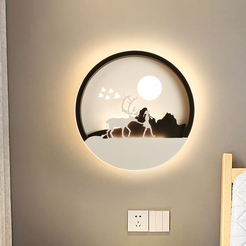 Minimaler Stil kreisförmiger Acrylwand Wandleuchte LED -Wandbeleuchtung in Schwarz mit Elchhirschmuster