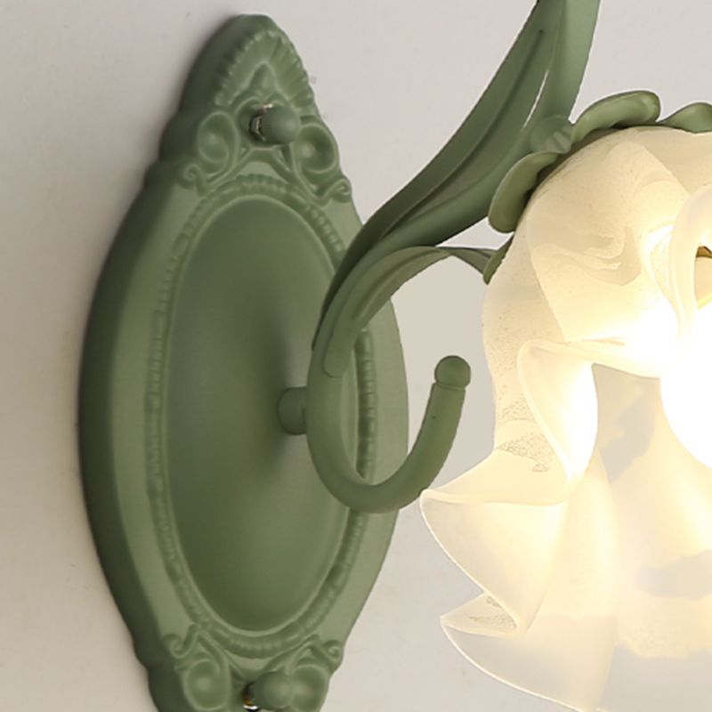 Flower Shape Metal Wall Sconces Modern 1/2-Lights Wall Mount Light Fixture in Green