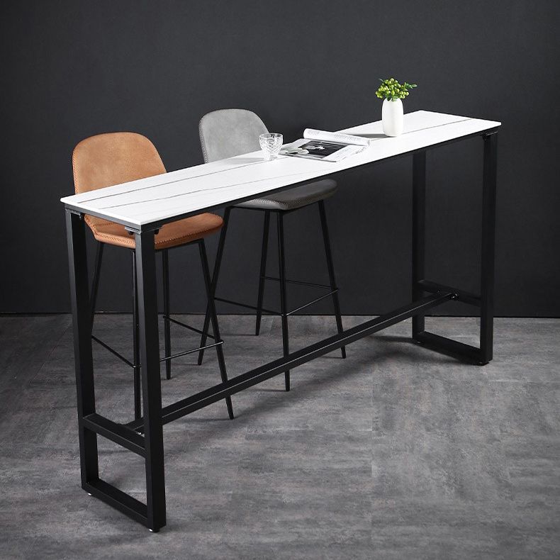 Evento de reposapiés rectángulo moderno y mesa de cóctel Mesa de bar de patio de pizarra negra