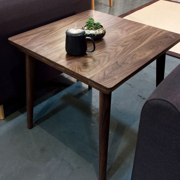 Mesa de comedor de madera maciza de pino cuadrado Mesa de 4 patas industriales para comedor