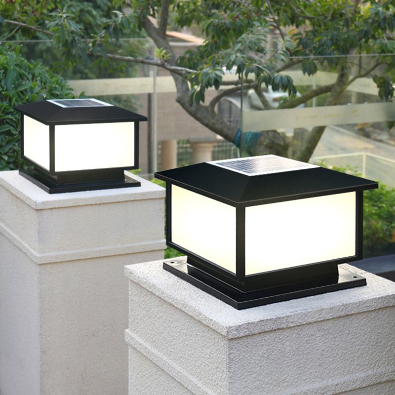 Contemporary Pillar Light Minimalist LED Solar Lighting Fixture for Garden