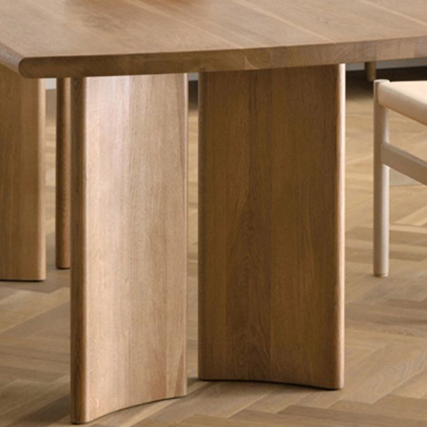 Modern Rectangle Solid Wood Dining Table Tripod Base Dining Table