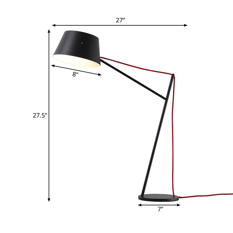 Lampada da scrivania in stile moderno a 1 luce con paralume metallico con finitura nera Lampada da lettura affusolata per soggiorno