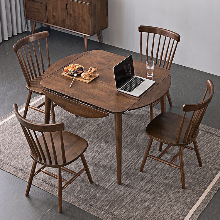 Uitbreidbare ronde eettafel in bruine moderne verstelbare rubberen houten tafel met 4 poten