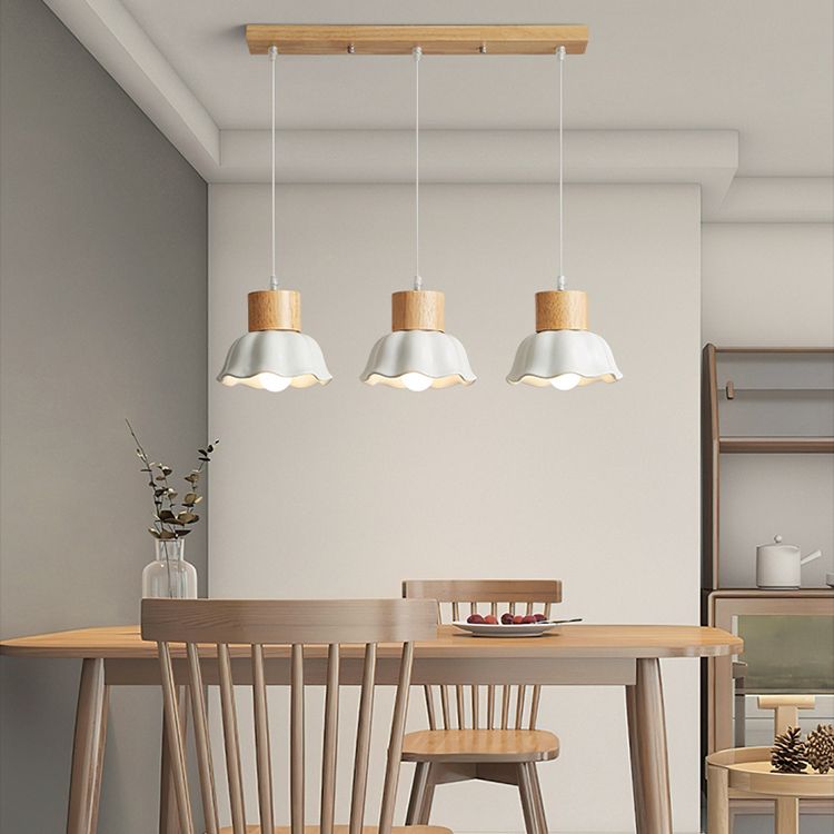 Lampada sospesa florida in legno in stile creativo moderno vetro a 3 luci a ciondolo a 3 luci per sala da pranzo
