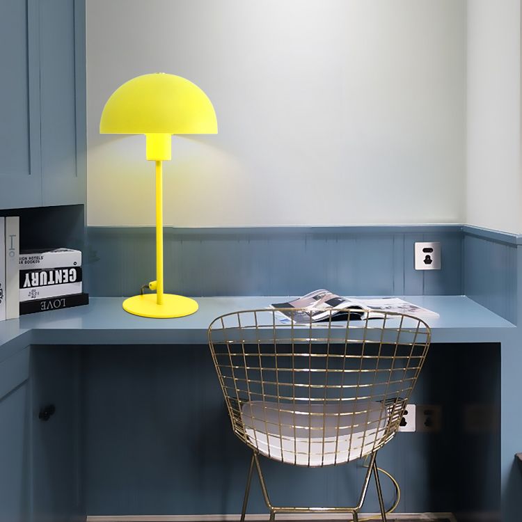 Macaron Simple Umbrella Desk Light 1 kop metalen LED -bureaulamp voor kinderslaapkamer