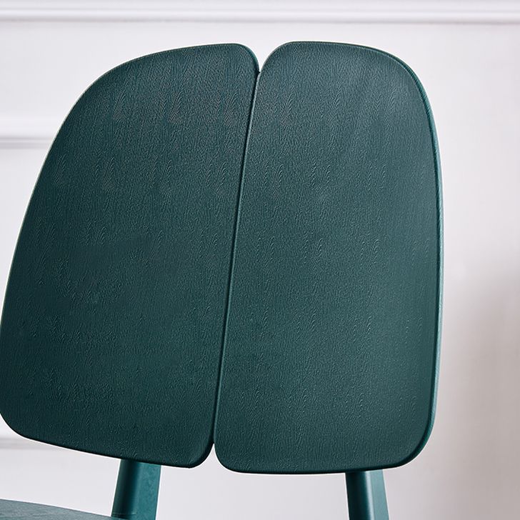 Sillas de comedor y decorativas contemporáneas Silla lateral de plástico con respaldo abierto para interiores y exteriores