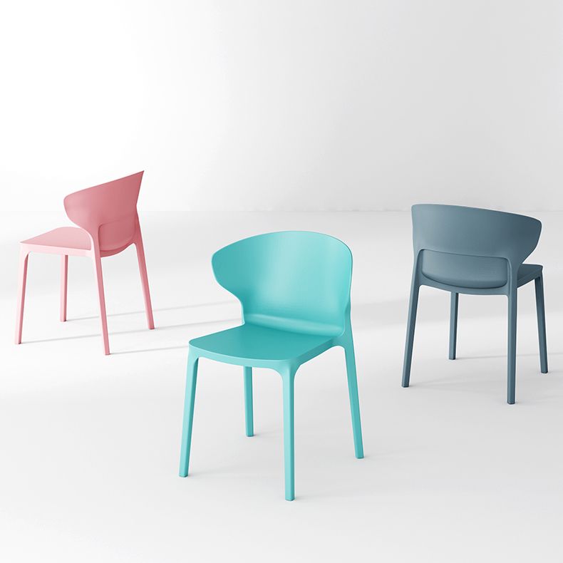 Modern Plastic Indoor Chair 35"H Wingback Side Dining Chair for Restaurant
