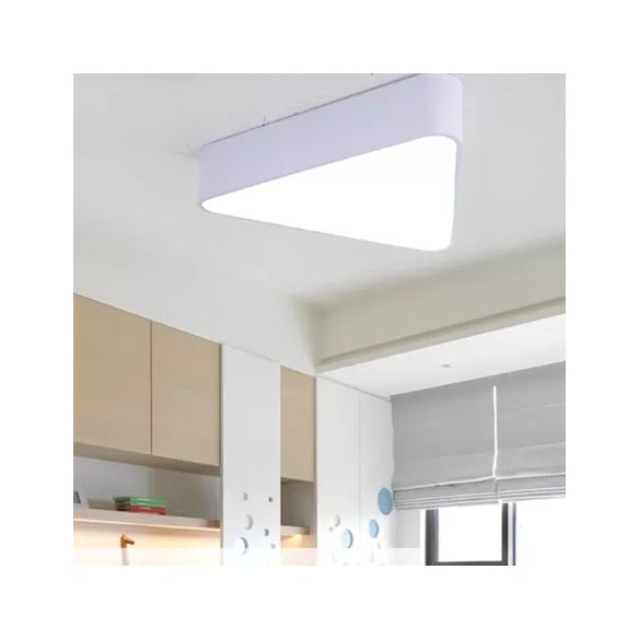 Slanke driehoekige LED-inbouwlamp van acrylmetaal in moderne stijl