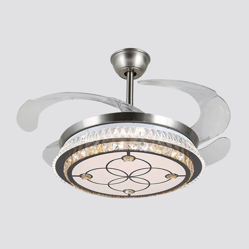 Silberschicht 4 Blades Halbflush Mount Modernismus LED Crystal Anhänger Lüfterleuchte, 19 "breit