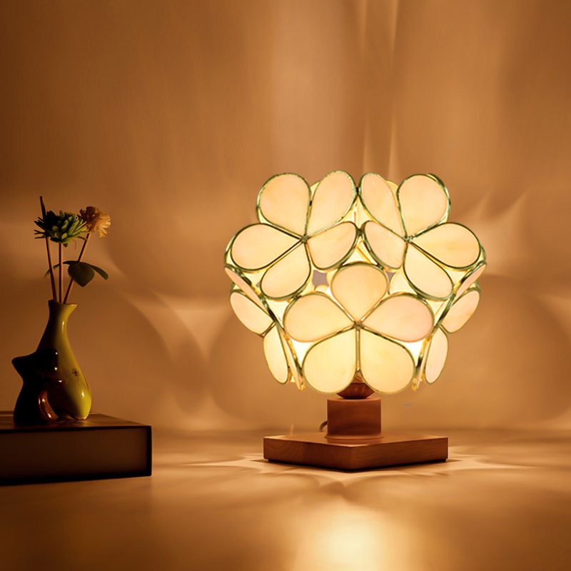 Blumenglas Nachttischlampe Tiffany-Nachttisch-Lampe für Schlafzimmer