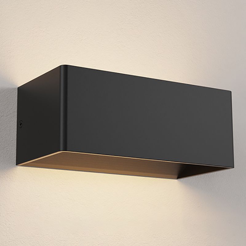 Modern Style Metal Wall Light Geometric Shape LED Wall Washer for Outdoors