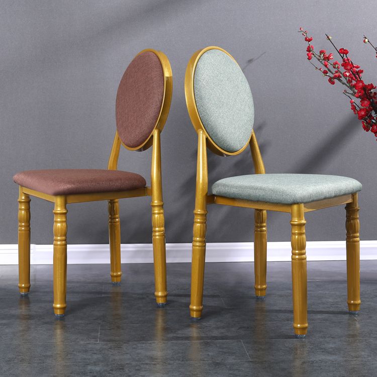 Silla lateral casera escandinava Silla lateral de comedor tapizada de metal con respaldo abierto