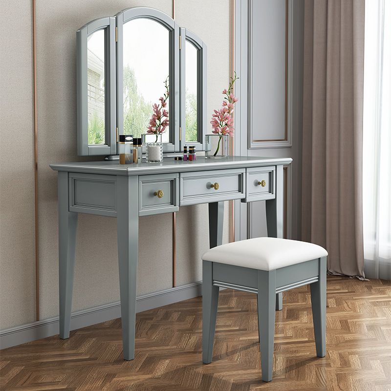 Traditional 3-piece Mirrored Vanity Set 3 Storage Drawers Dresser