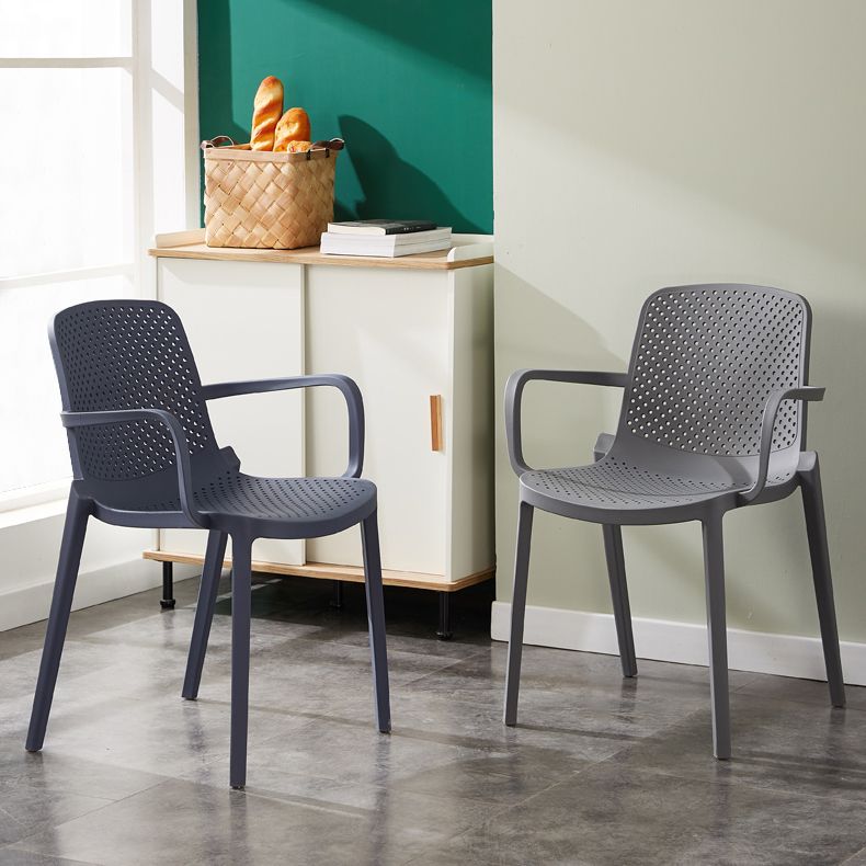 Sillas de comedor de plástico escandinavo, sillones apilables con respaldo sólido (juego de 4)