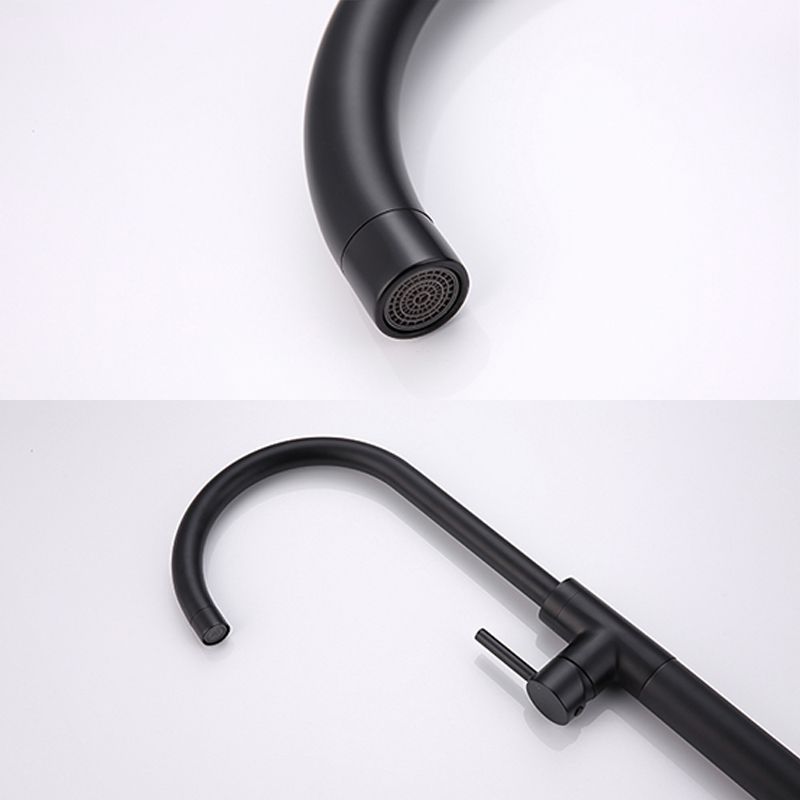 Modern Floor Mounted Metal Freestanding Tub Filler Freestanding High Arc Tub Faucet Set
