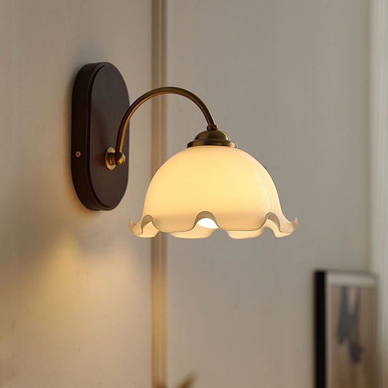 Minimalist Glass Shade Wall Light Fixture Modern Wall Light Sconce for Bedroom