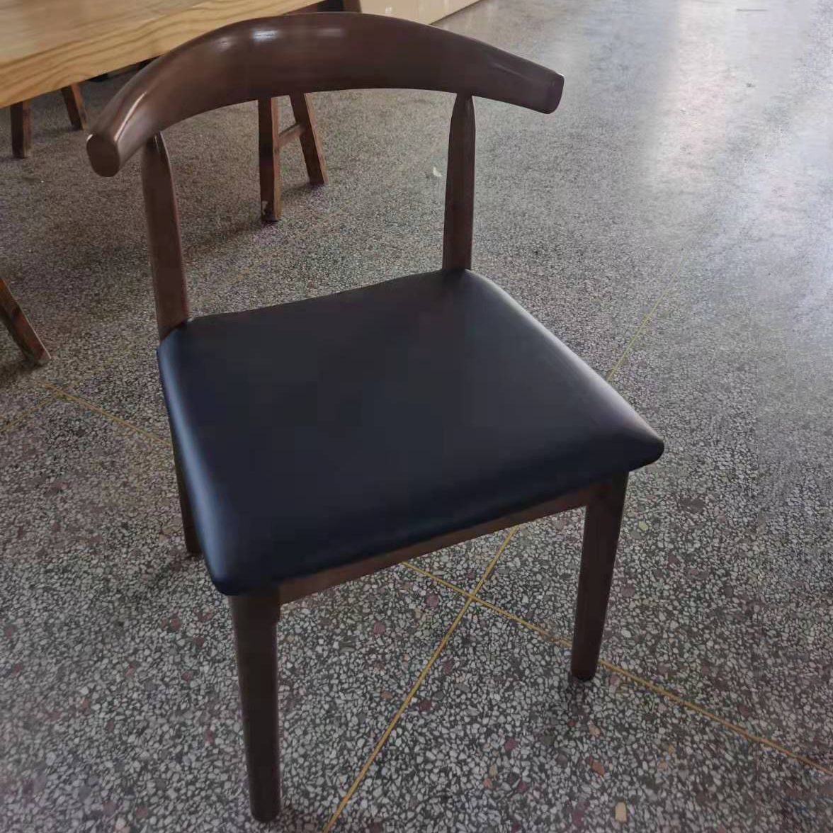 Set di sala da pranzo in legno massiccio in stile industriale con set da pranzo a forma di rettangolo per cucina