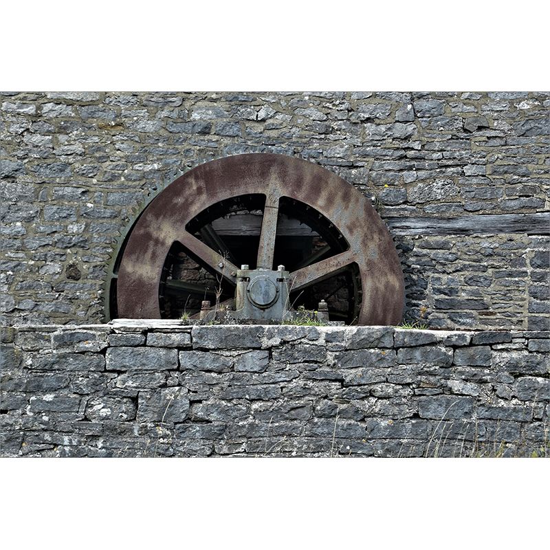 Industrial Photography Style Building Mural Wallpaper Mildew Resistant for Decoration