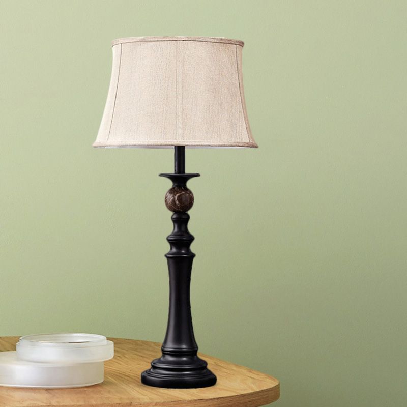 Banuster Design Resin Desk Light Retro 1-tampon Room de salle d'étude lampe de table de nuit en noir avec de l'ombre en tissu
