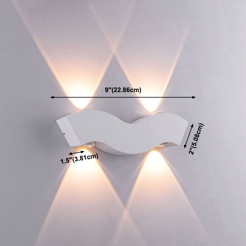 Weiße geometrische LED -wasserdichte Wandlampe in modernen kreativen Lack Aluminium Wandlampe