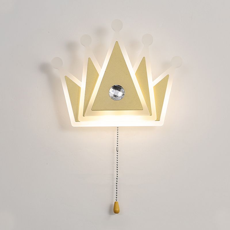 Modern Style Crown Shaped Sconce Light Fixtures Metal 1 Light Wall Mounted Lighting
