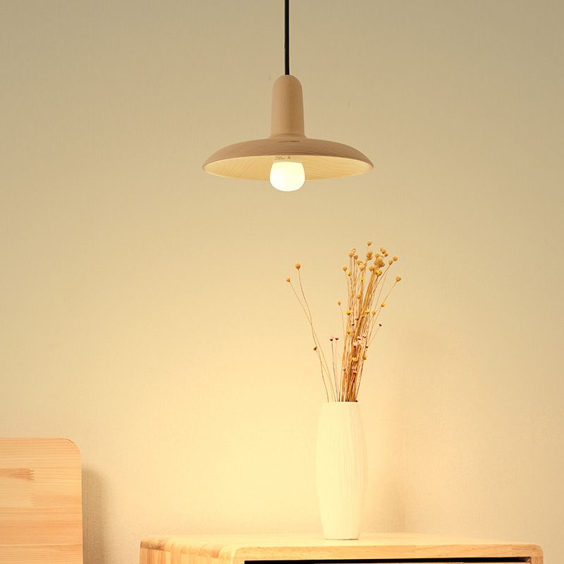 Simplicidad contemporánea Luz de techo de granja con sombra de madera