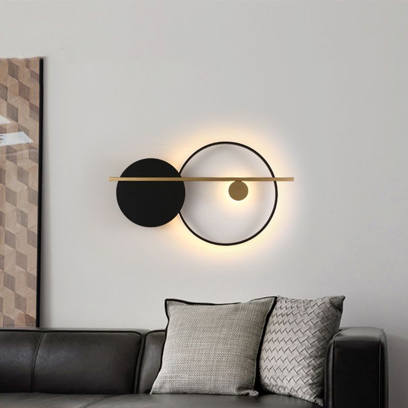 Luz de pared de pared LED de 2 luces Luz de pared de metal posmoderna en negro para dormitorio
