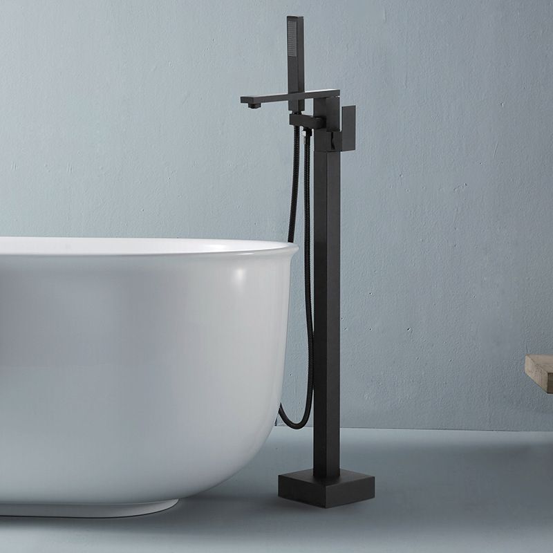 Floor Mounted Metal Freestanding Tub Filler Swivel Freestanding Faucet with Hose