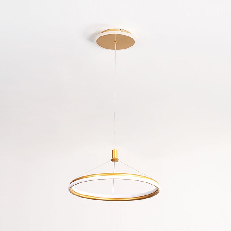 Lumo circolare a livello singolo leggero moderno lampadario in metallo Apparecchio di illuminazione