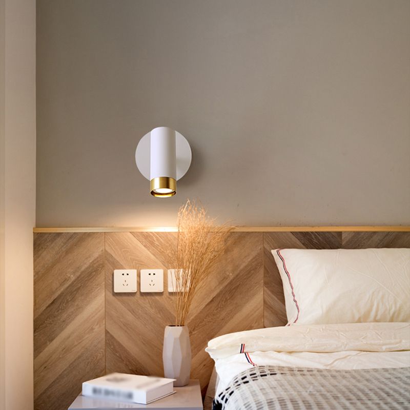 Éclair mural de lecture à demi-cylindre en métal