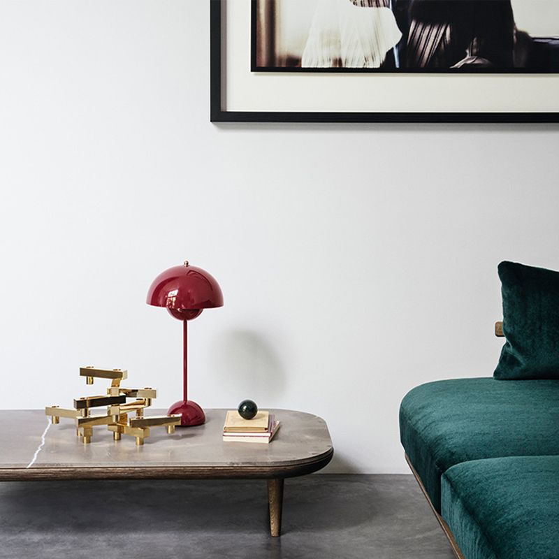 Modern Style Mushroom Shape Table Lighting Metal 1 Light Table Lamp for Bedroom