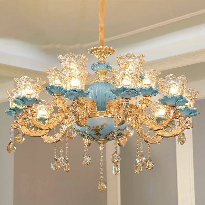 Iluminación de lámpara de araña azul clásica lámpara de colgante floral volante tirado a mano con acento de cristal