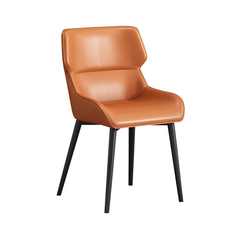 Silla de comedor moderna Parsons curvada de cuero con acabado mate