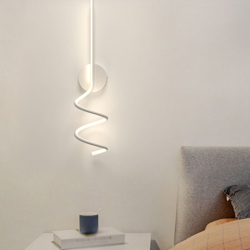 Modern Style Linear Shape Wall Sconce Metal 1 Light Wall Lighting for Living Room