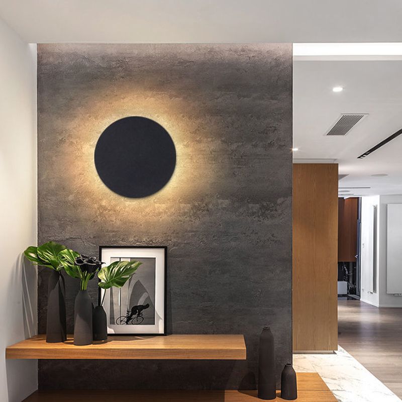 Metal Round Shape Wall Lighting Modern Style 1 Light Wall Mounted Light Fixture