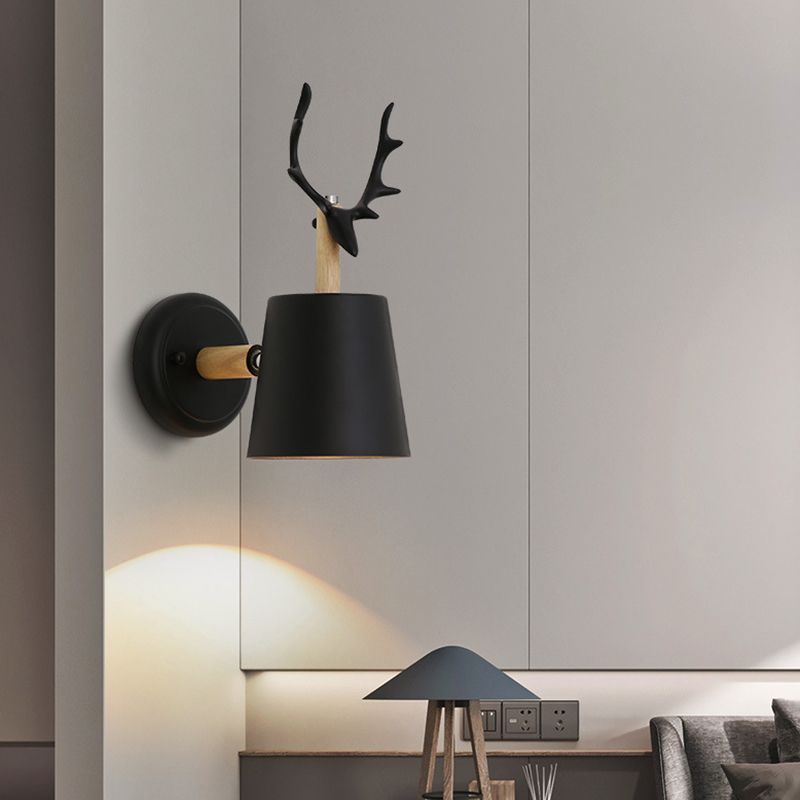 1-Light Tapered Wall Light Sconce Modern Style Metal Wall Lighting