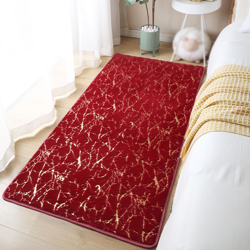 Alfombra gráfica de color púrpura poliéster simple alfombra de respaldo sin deslizamiento para dormitorio