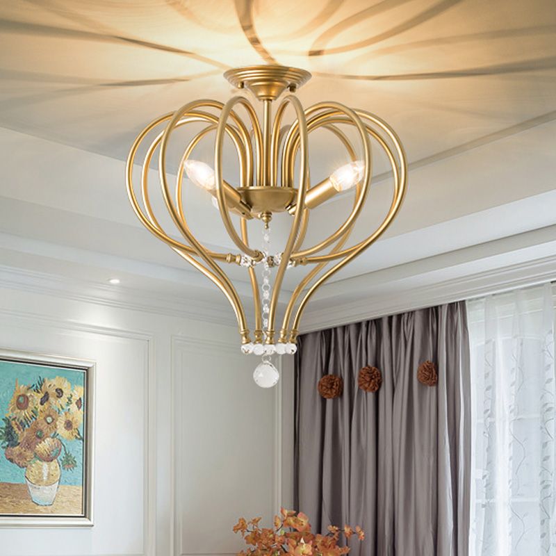 Lampada semi -filo della corona d'oro contemporanea 3 luci metallo vicino alla luce del soffitto con caduta di cristallo