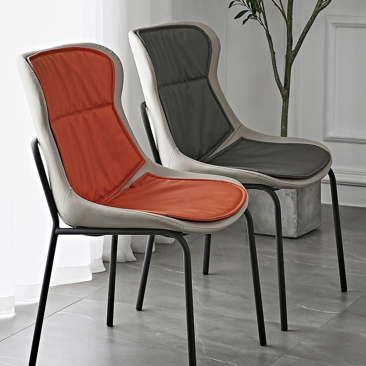 Sillas de comedor de cuero de estilo industrial, sillas laterales de comedor sin brazos con respaldo sólido