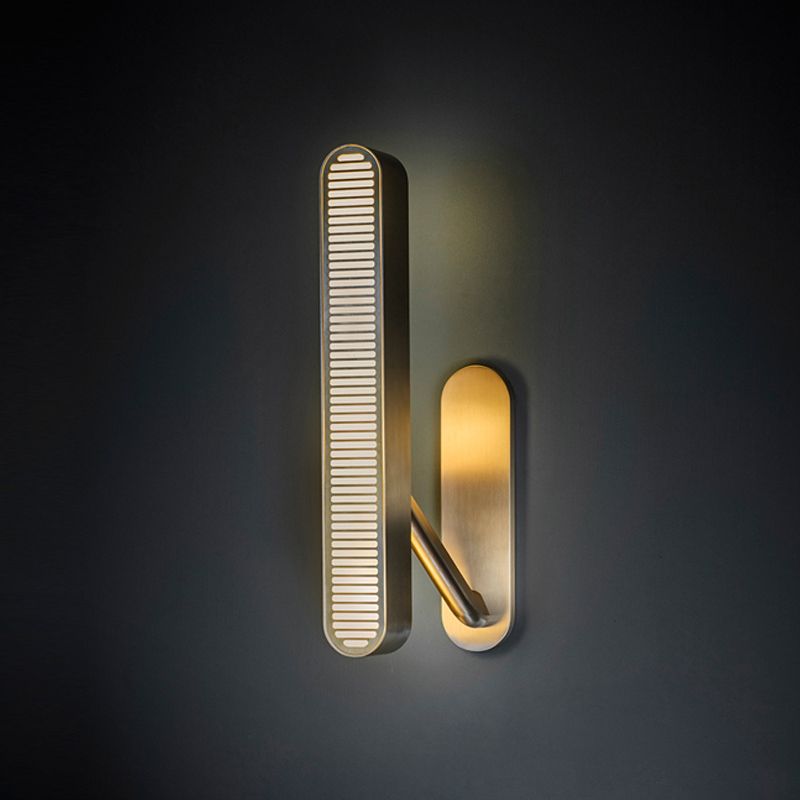 Modern Style Brass Wall Light Oval Shape Gold LED Wall Sconce for Living Room