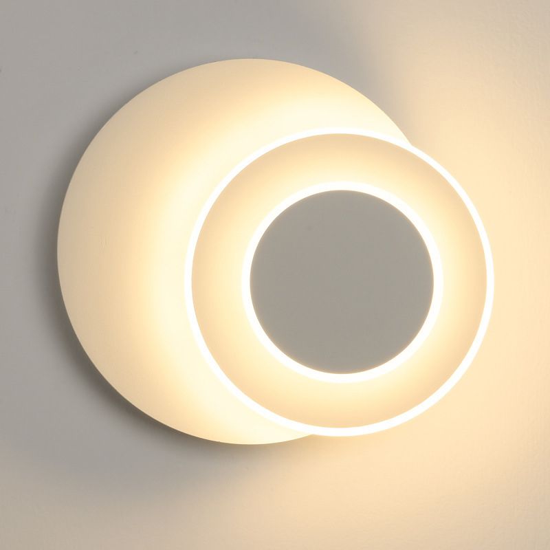 Nordic Style Metal Wall Light Geometric Rotatable LED Wall Sconce for Bedroom