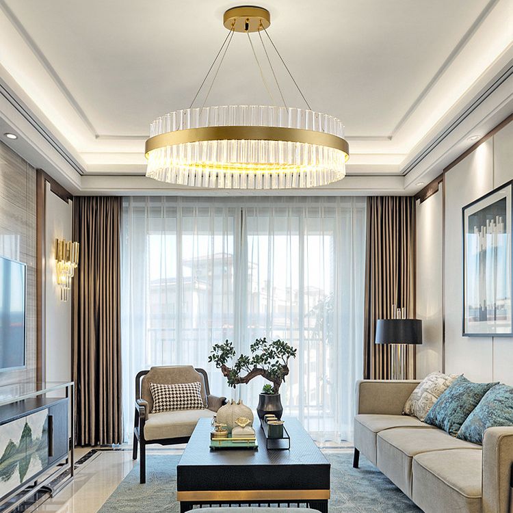 Lampada a sospensione rotonda in stile lussuoso leggero.